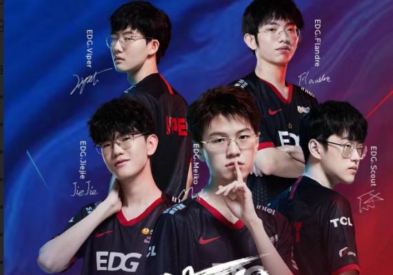 FPX轻取KT,Scout拿下关键大龙顶尖较量四强赛,技惊四座 FPX轻取KT,Scout拿下关键大龙顶尖较量四强赛,技惊四座