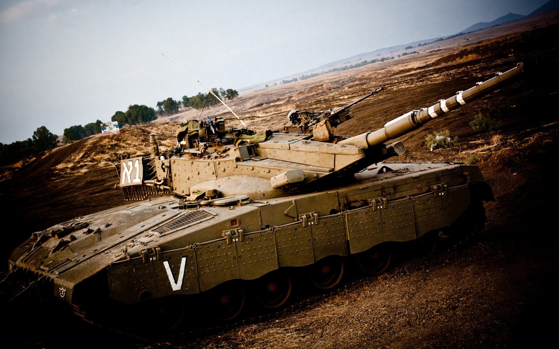 绿茵风暴！比利亚雷亚尔用欧联DNA给马赛上了一堂残酷战术课