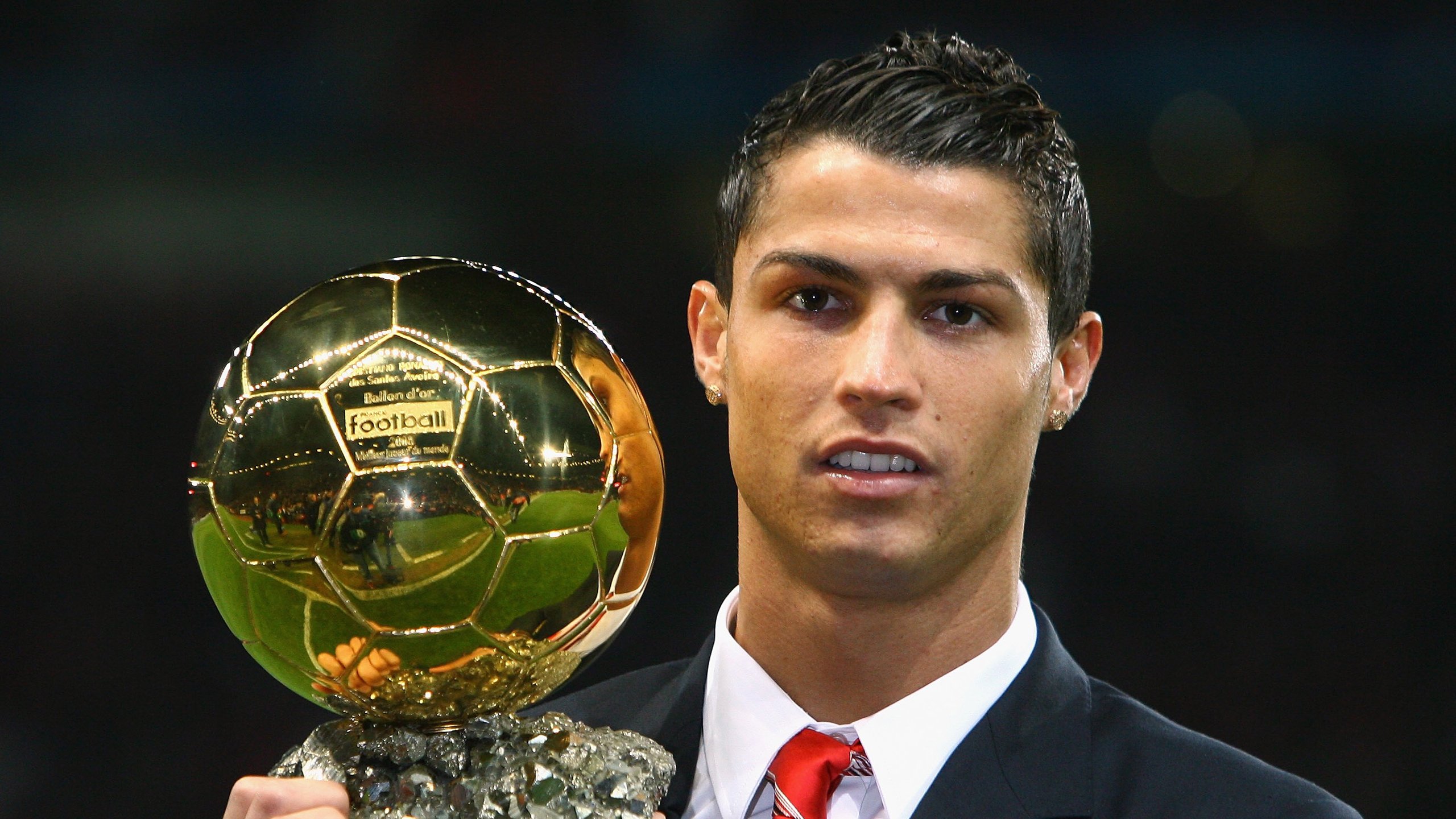 门神显威!拉亚7次神扑导演零封,埃梅里铁血防守让阿森纳陷入绝境