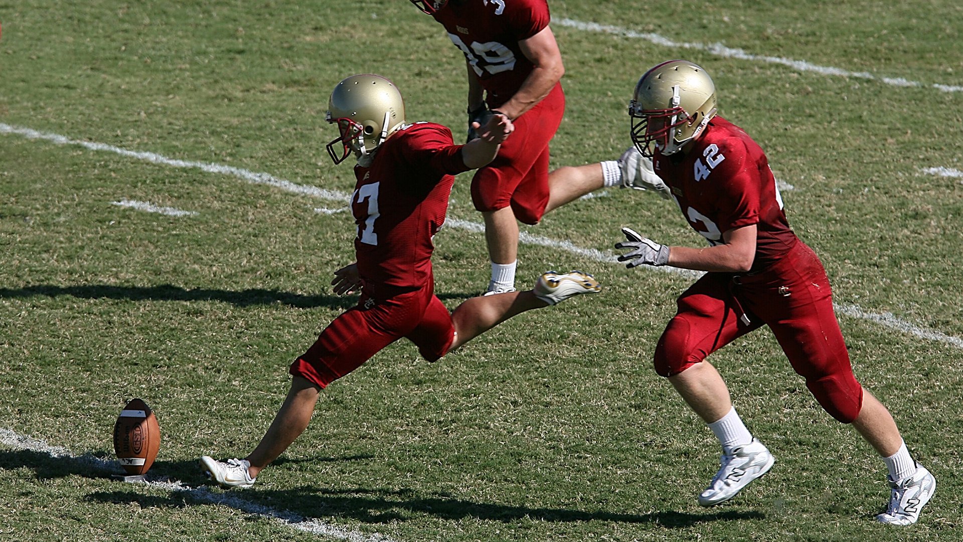 隐形守护者，当勇士用节奏编织牢笼，谁才是真正的戈贝尔？